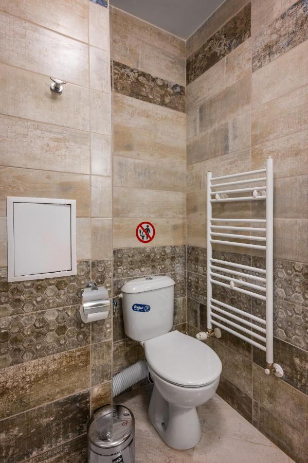 Apartamento Nomad Haven: 1Bd Flat With Balcony & Desk Sofía Exterior foto