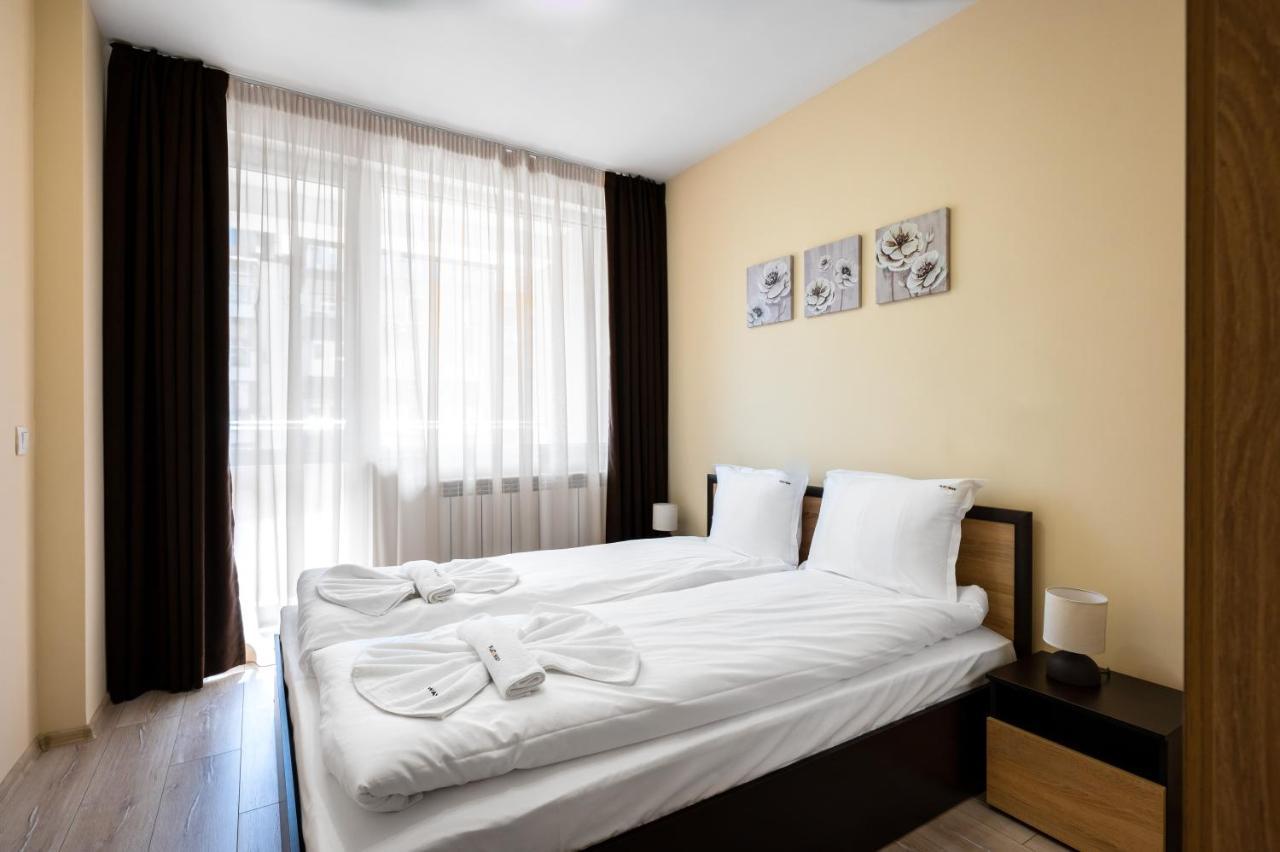 Apartamento Nomad Haven: 1Bd Flat With Balcony & Desk Sofía Exterior foto
