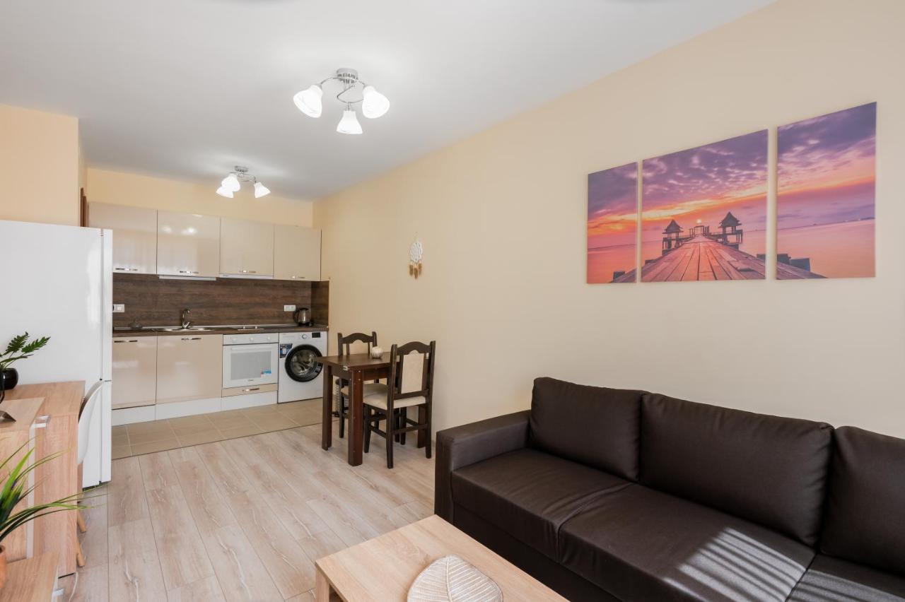 Apartamento Nomad Haven: 1Bd Flat With Balcony & Desk Sofía Exterior foto